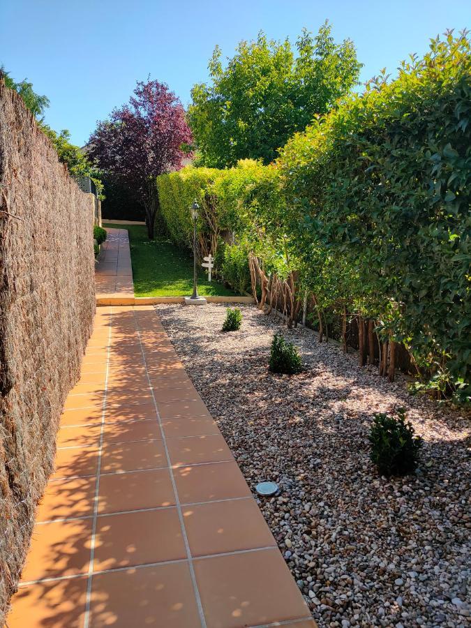 Loft Abantos - 120M2 Mas Terraza Y Jardin Independiente سان لورنزو دي ش الإسكوريال المظهر الخارجي الصورة