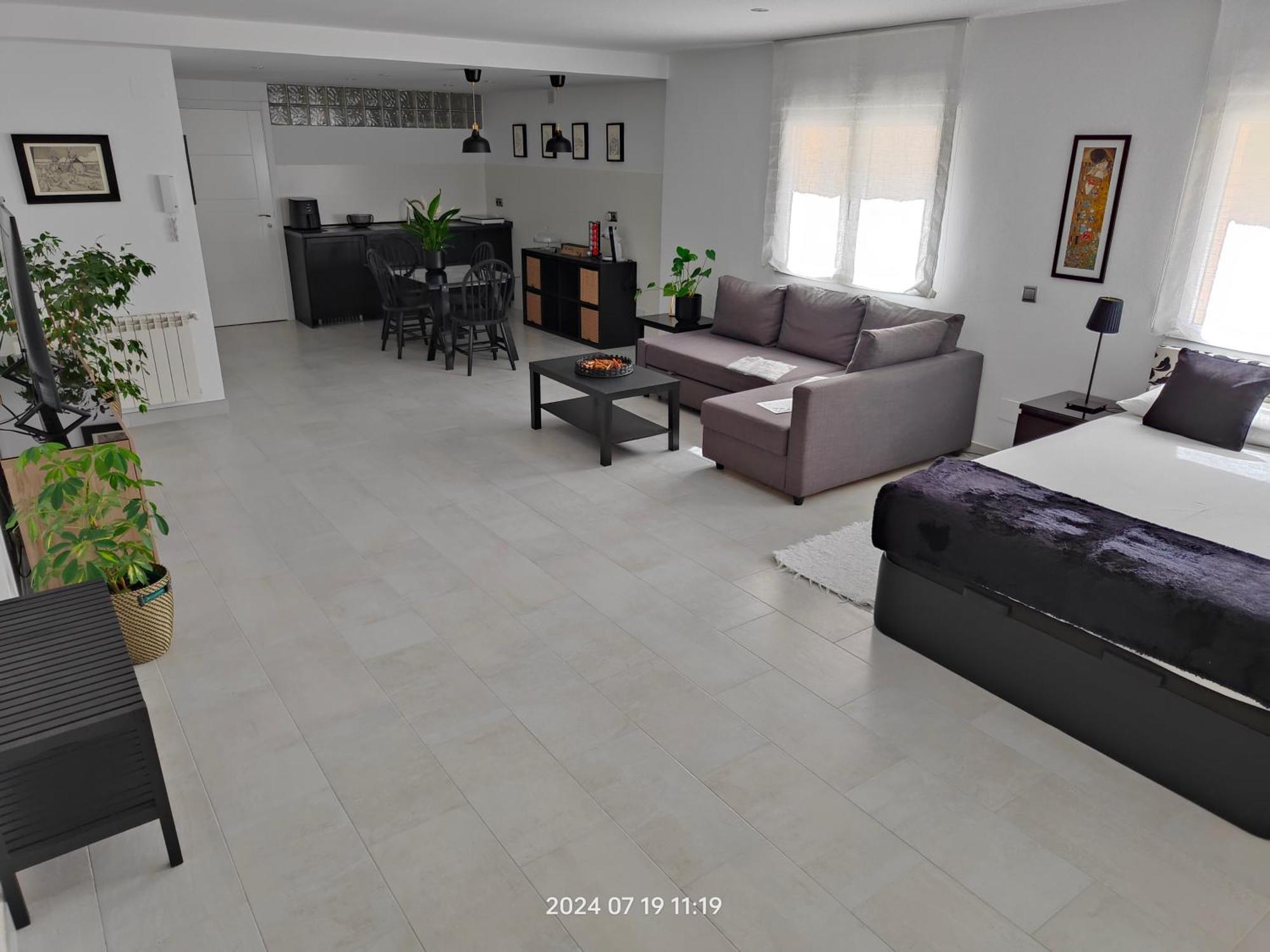 Loft Abantos - 120M2 Mas Terraza Y Jardin Independiente سان لورنزو دي ش الإسكوريال المظهر الخارجي الصورة